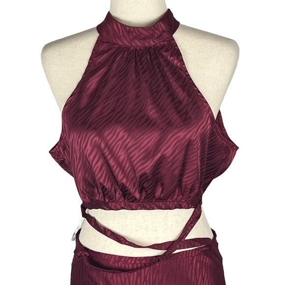 LULU'S FIERCE VISION JACQUARD CUTOUT SATIN MIDI DRESS IN WINE RED NWT SIZE LARGE - Picture 4 of 16